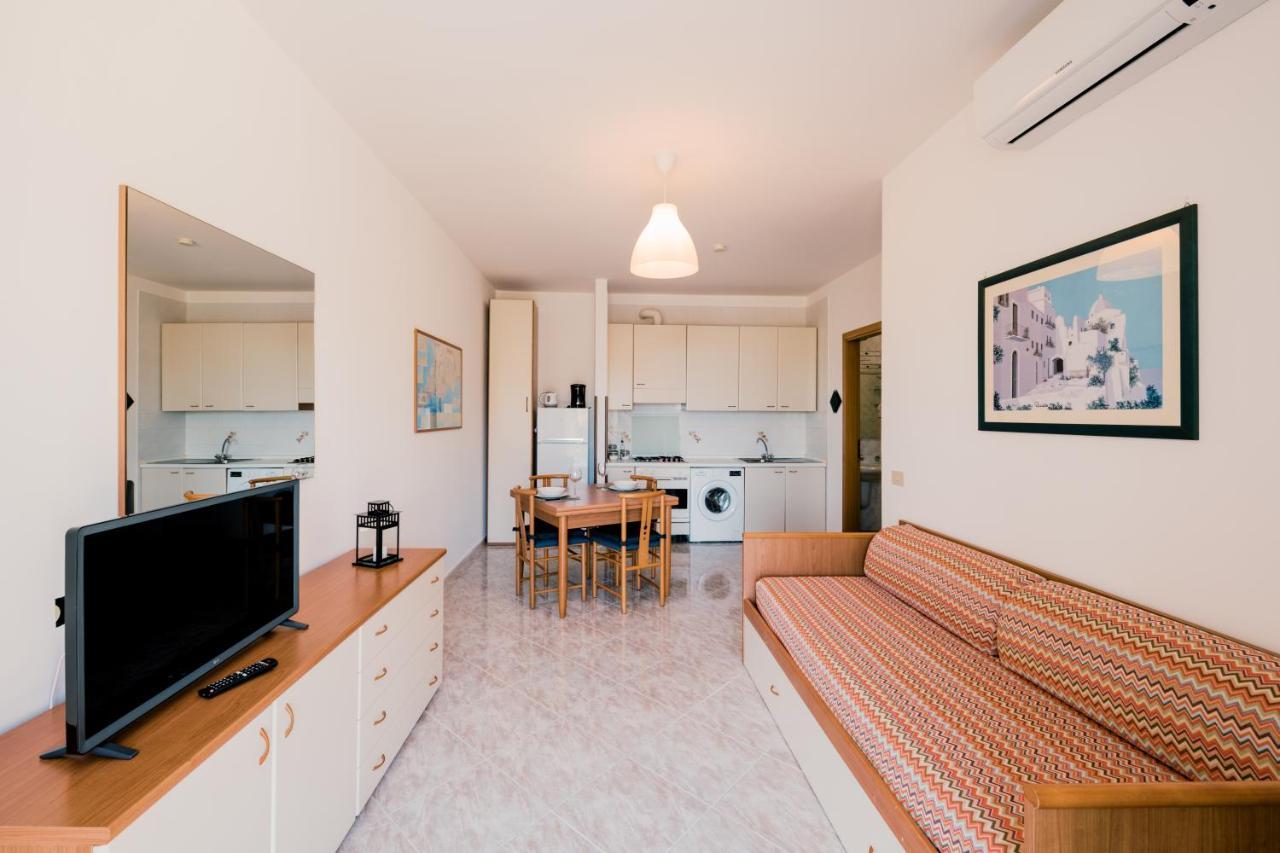 Villa Sant'Alfonso Scala Buitenkant foto